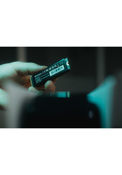 Verbatim 1 TB Vi7000G Internal PCIE NVMe M.2 Gen4 SSD 7400 MB SSD