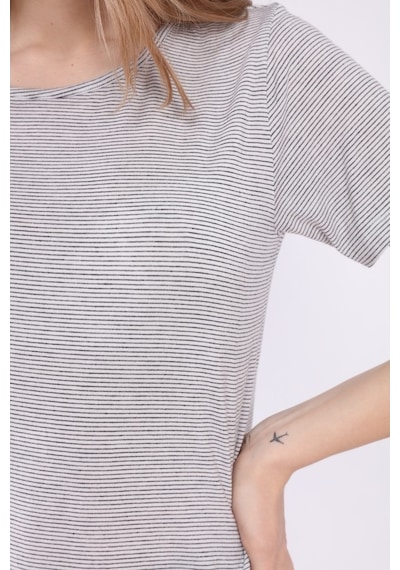 Neslice Kadın Basic Yaka Kısa Kol T-Shirt