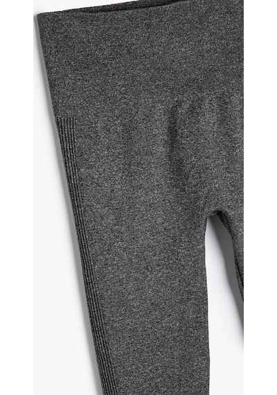 Koton Yüksek Bel Dokuma Spor Tayt Dikişsiz Slim Fit Antrasit Melange 4sak40283nk 4SAK40283NKAN9 Koton Yüksek Bel Dokuma Spor Tayt Dikişsiz Slim Fit Antrasit Melange 4sak40283nk 4SAK40283NKAN9