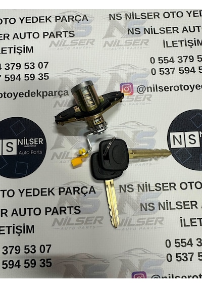 Toyota Corolla Bagaj Kilit Üst Anahtar 2002-2005 69055-02100