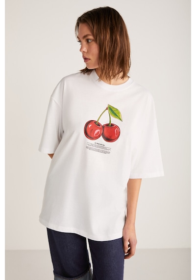 Grımelange Odalys Kadın %100 Organik Pamuklu Oversize Fit Bol Kesim Kiraz Baskılı Bisiklet Yaka Beyaz T-shirt