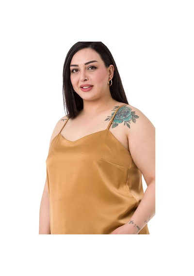 Disentis Büyük Beden Ayarlanabilir İnce Askılı Saten Camel Bluz-Camel