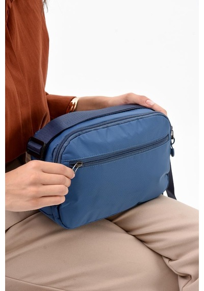 Baginn Kadın Postacı Çanta Paraşüt Kumaş Çapraz Askılı Elde Tutmalı Omuz Çantası 21 17 Cm Su İtici Kumaşlı Mavi
