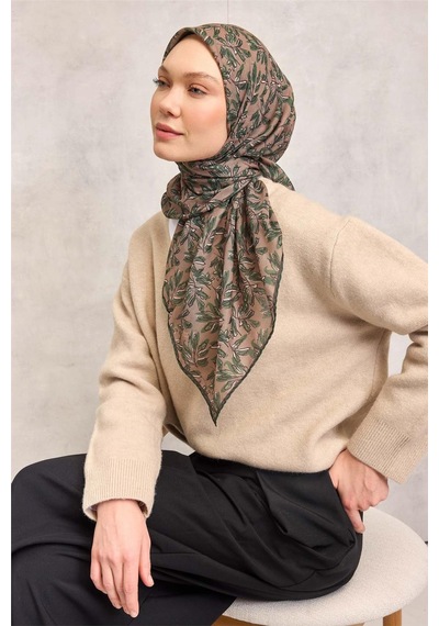 Silk Home Pamuk Polyester Soft Eşarp Sütlü Kahve Çiçek Desenli Kaymaz Dokulu 90x90 Çok Renkli
