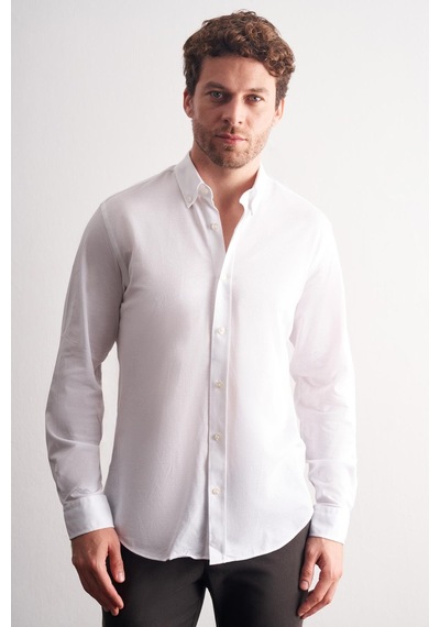 İmza Beyaz Düğmeli Yaka Kendinden Desenli Örme Uzun Kol Performans Ürün Slim Fit %100 Pamuk Gömlek 1004255272 Beyaz