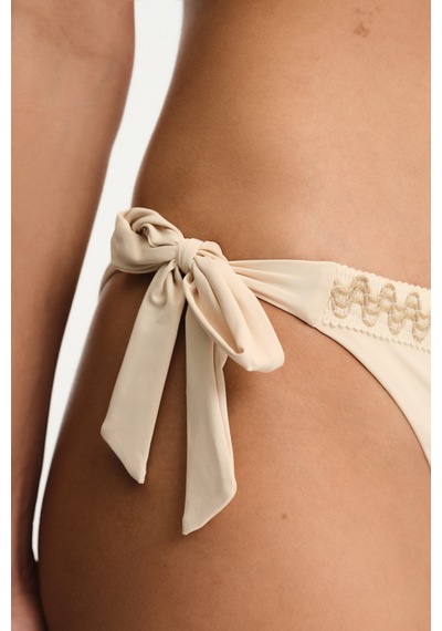 Penti Pastel Bej Kaia Brazilian Bikini Altı