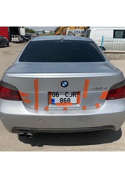 BMW E60 KARE PLAKALIK