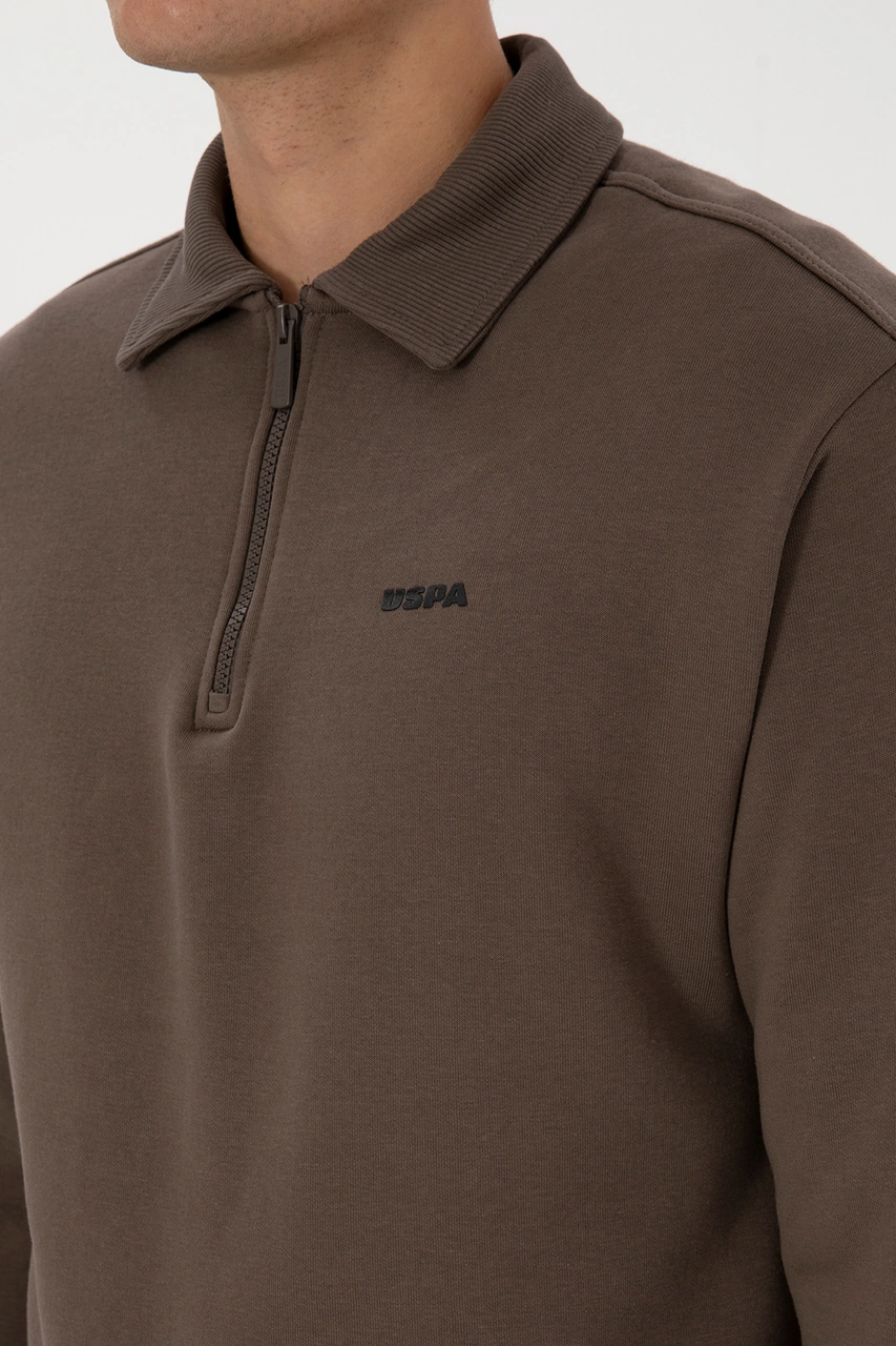 U.S. Polo Assn. Erkek Regular Fit Yarım Fermuarlı Vizon Basic Sweatshirt 50313783-VR052