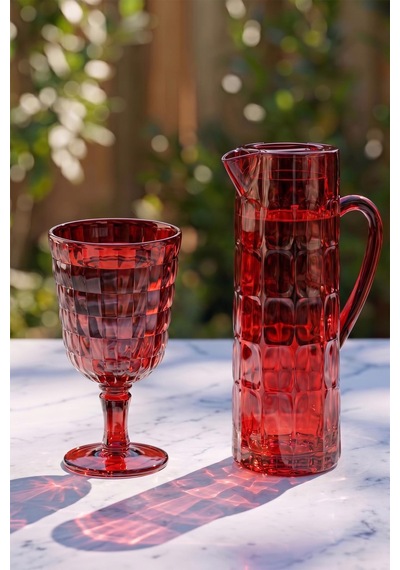 Akrilik Allegra Kırmızı 7 Parça Kadeh & Su Meşrubat Kahve Yanı Bardağı 450 Ml Ve Akrilik Allegra Kırmızı 1,5 Lt Sürahi Cam Değildir