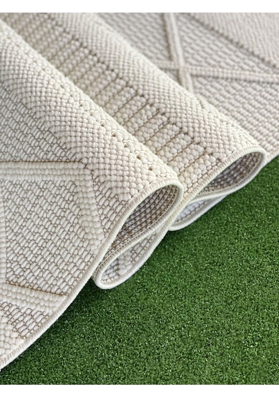 Woolen Tual Anti Alerjik Bukle Halı 8404 Krem Renkli