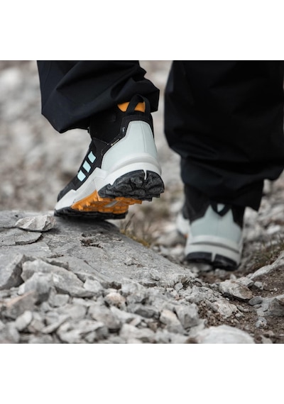 Adidas Terrex Ax4 Mid Gore Tex Erkek Outdoor Ayakkabı 001