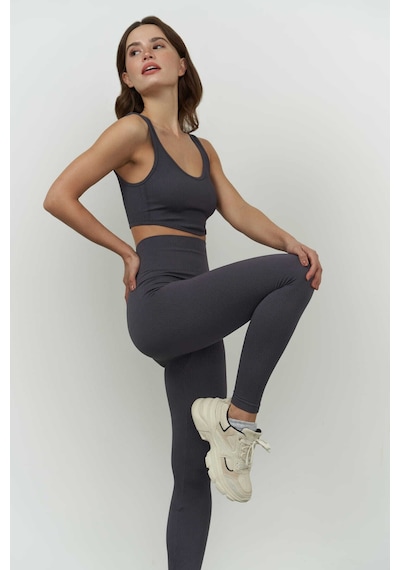 Mai Collection Mai Studios Co. Niko Fitilli Antrasit Crop Antrasit