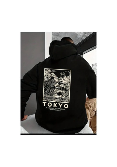 Medinenur Tokyo Sırt Baskılı Kapüşonlu Sweatshirt Siyah