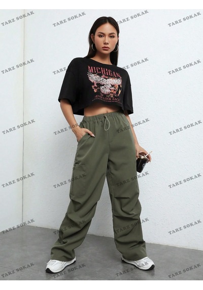 Flood Of Style Crop Ckod-232913 Kartal Ve Slogan Grafikli Düşük Omuz Kısa Siyah