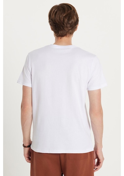 Tudors Erkek Slim Fit Dar Kesim %100 Pamuk Yumuşak Dokulu Baskılı Beyaz Bisiklet Yaka Tişört-35398 Beyaz Tudors Erkek Slim Fit Dar Kesim %100 Pamuk Yumuşak Dokulu Baskılı Beyaz Bisiklet Yaka Tişört-35398 Beyaz