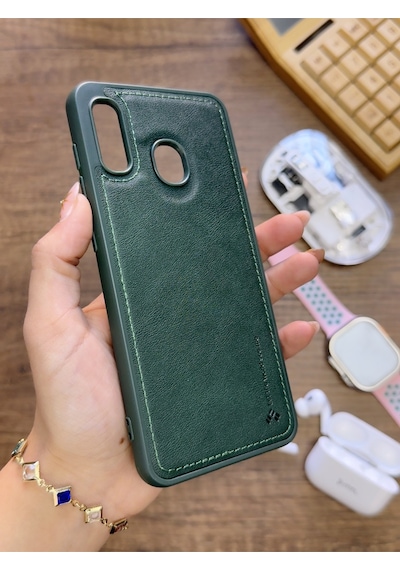 Samsung Galaxy A20 / A30 Uyumlu Premium Deri Dokulu Darbelere Karşı Dayanıklı Nazal Silikon Kılıf Haki