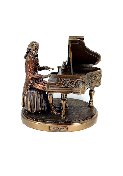 Wolfgang Amadeus Mozart Biblosu
