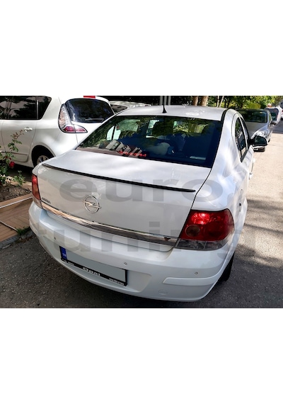 Opel Astra H Sedan 2005-2010 Spoiler Bagaj Çıtası Spoyler 115