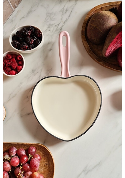 Karaca Love Demir Döküm Emayeli Tava 20 Cm Pembe