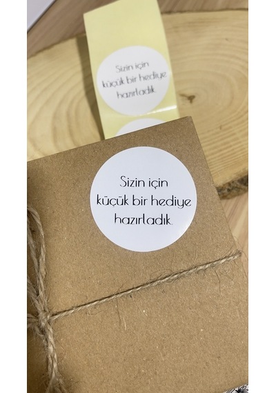 Senin İçin Hediye Hazırladık Yuvarlak Yapışkanlı Etiket 5x5cm 100 Adet