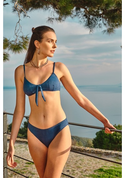 Too Salty Swimwear Kadın Mavi Kot Görünümlü Önden Bağlama Detaylı Fiyonklu Geniş Üçgen Bikini Takımı 24s119st Renkli Too Salty Swimwear Kadın Mavi Kot Görünümlü Önden Bağlama Detaylı Fiyonklu Geniş Üçgen Bikini Takımı 24s119st Renkli