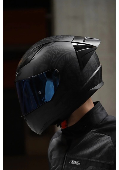 Rapıd 2 Race Takaroa Mat Siyah Kask + Spoiler Mat Siyah