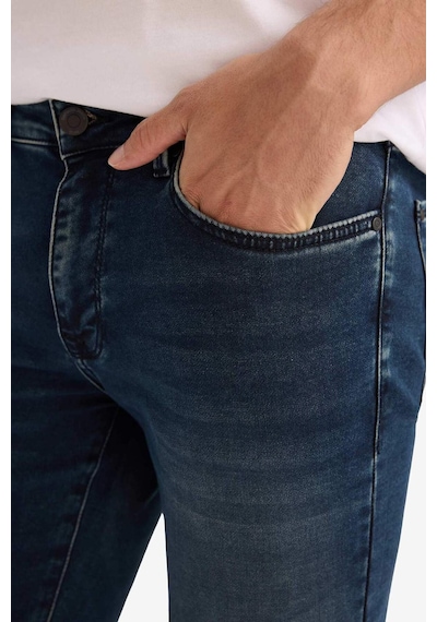 Defacto Pedro Slim Fit Dar Kalıp Normal Bel Dar Paça Jean Pantolon G3233ax25aunm41 Yeşil-nm41