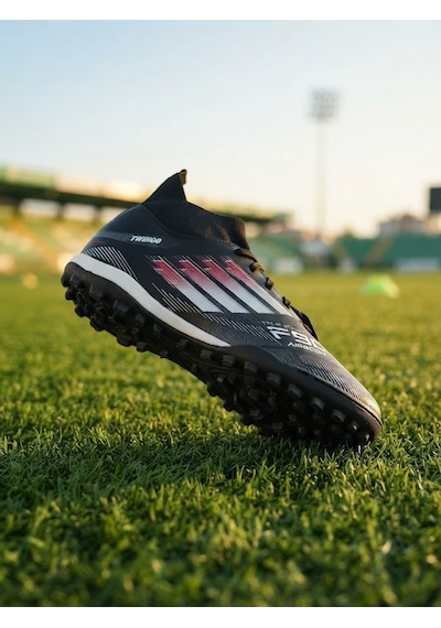 Mugesporgiyim Twıngo F90 Profesyonel Çoraplı Halı Saha Ve Çim Saha Kramponu Siyah