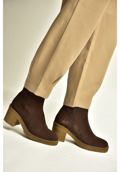 Fox Shoes Z667051161 Kahverengi Hakiki Deri Süet Kalın Topuklu Kadın Bot