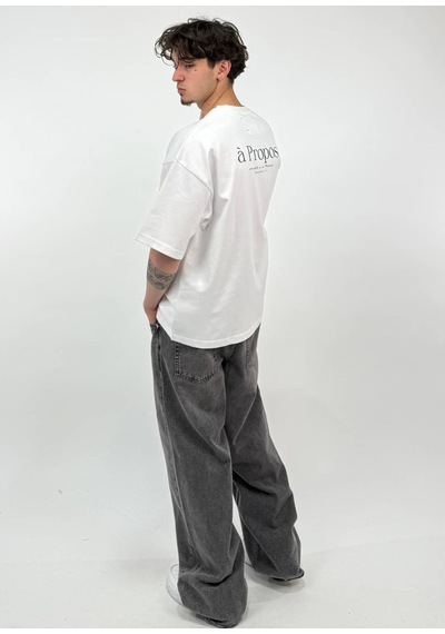 Zaee À Propos Minimal Baskılı Oversize Tişört Beyaz