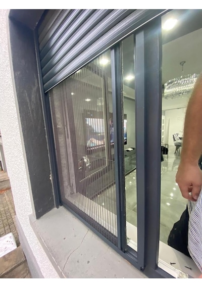 Pileli Katlanır Kapı Ve Pencere Sineklik