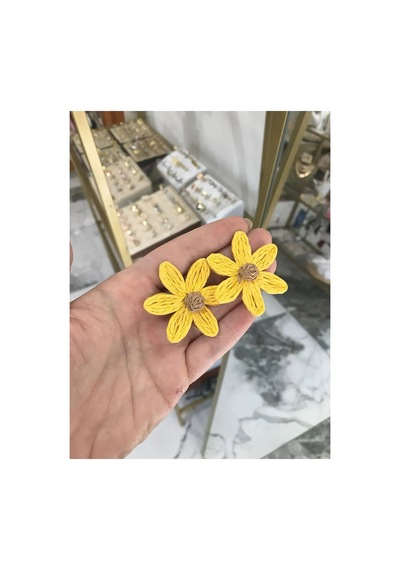 Sarı Çiçek Model Küpe