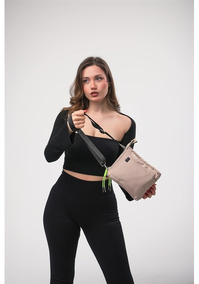 Ççs 18289 Kadın Çapraz Askılı Çanta Bej