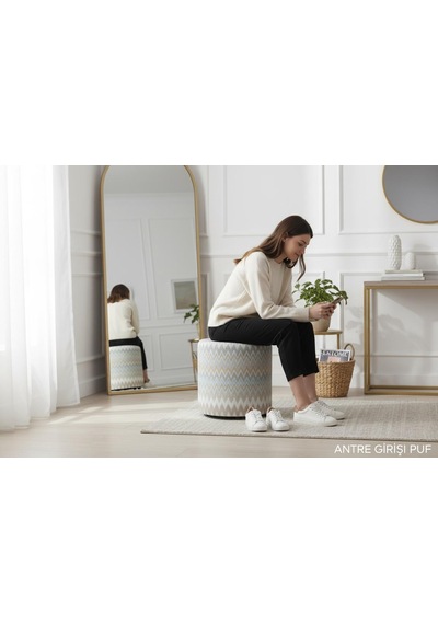 Dokusu Ve Modern Tasarımıyla Her Ortama Uyum Sağlayan Çok Amaçlı Puf Bench Çok Renkli