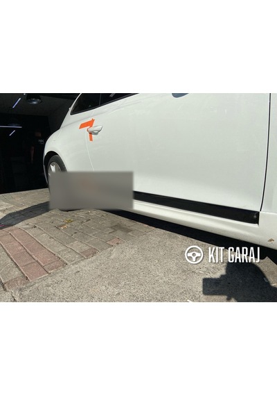 Kit Garaj Scirocco R Yan Marşpiyel Çift Plastik Boyasız