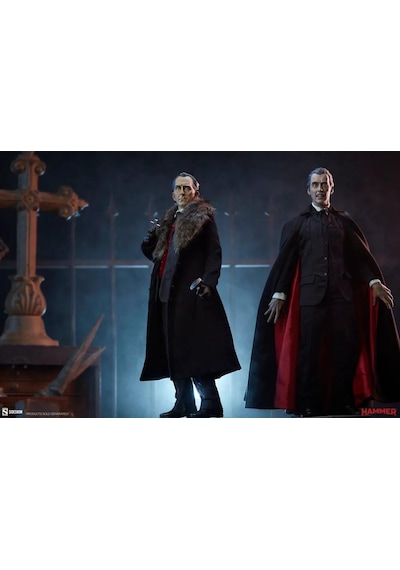 Sideshow Collectibles Van Helsing Premium Format Figure 300376 Horror Classics / Dracula 1958 / Peter Cushing
