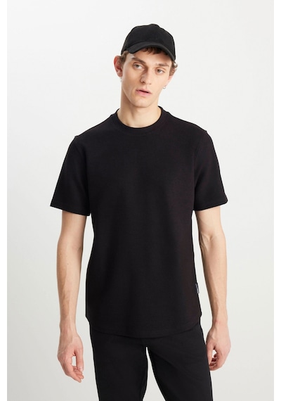 Wrangler Relaxed Fit Dokulu Bas Siyah Erkek Kısa Kol T-shirt Siyah