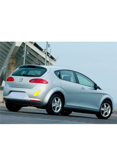 Seat Leon 2 06-09 Arka Tampon Çeki Çekme Demiri Kapağı 1P0807441C