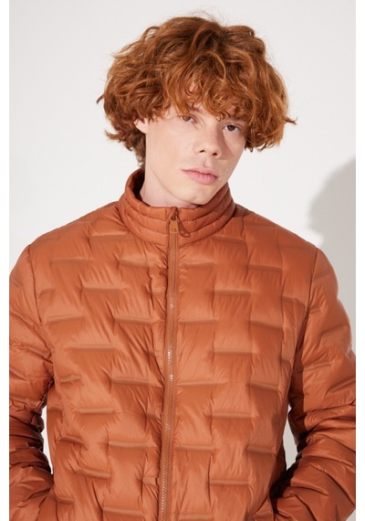 Lee Regular Fit Normal Kesim Dik Yaka Turuncu Şişme Ceket L232287700 Turuncu