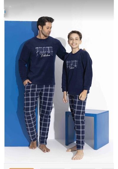 Tarık Erkek Lacivert Ekose Uzun Kollu Baba-oğul Polar Kumaş Kışlık Sıcak Tutan Pijama Takımı Lacivrert Tarık Erkek Lacivert Ekose Uzun Kollu Baba-oğul Polar Kumaş Kışlık Sıcak Tutan Pijama Takımı Lacivrert
