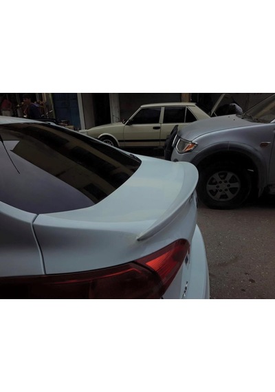 Ford Focus 2015- Beyaz Spoiler