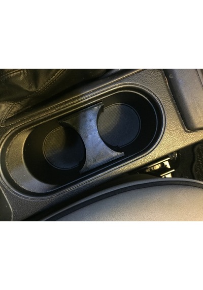 2014 Subaru Forester İçin Bardaklık Ek Parçası