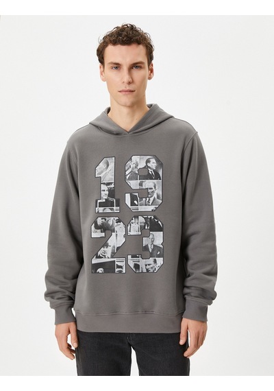Koton Atatürk Baskılı Kapşonlu Sweatshirt 100.yıla Özel Antrasit 4wam70500mk Antrasit Koton Atatürk Baskılı Kapşonlu Sweatshirt 100.yıla Özel Antrasit 4wam70500mk Antrasit