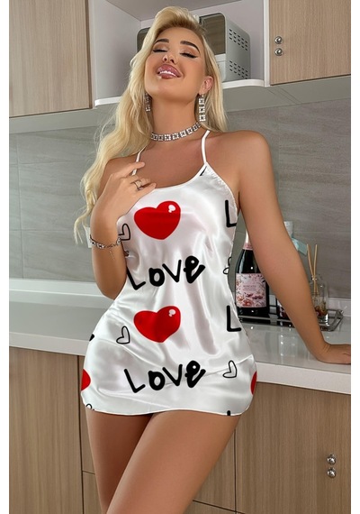 Beyaz Saten Love Desenli Gecelik Beyaz