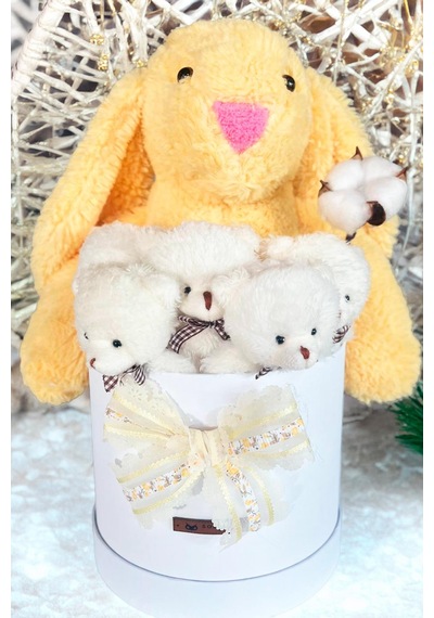 Özel Kutuda, Sarı Jellycat Tavşan, 5 Beyaz Ayıcık Pamuk Çiçeği Dokunuşlu, Özel Ayıcık Buketi