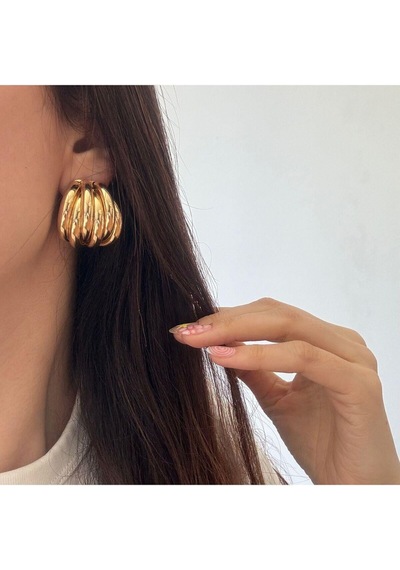 Çelik 6 Halkalı Küpe Gold
