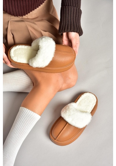 Fox Shoes T918264209 Kahverengi İçi Peluş Kadın Terlik Kahverengi