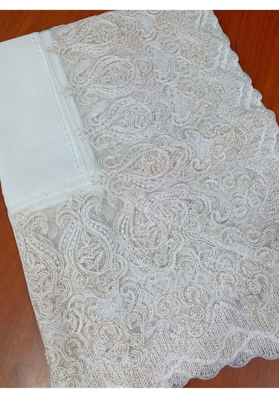 Asya Model30cm Genis Güpürlü Keten 160x220cm Masa Örtüsü Krem Kumaş Gold Dantelli