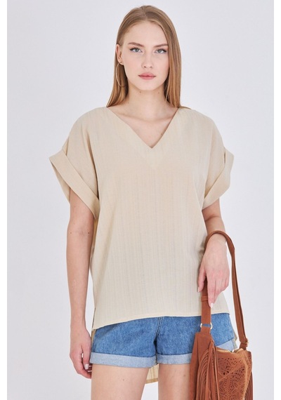 Armonika Kadın Krem V Yaka Yanları Yırtmaçlı Arkası Uzun Duble Kol Detaylı Oversize Bluz Arm-24y001074 Armonika Kadın Krem V Yaka Yanları Yırtmaçlı Arkası Uzun Duble Kol Detaylı Oversize Bluz Arm-24y001074