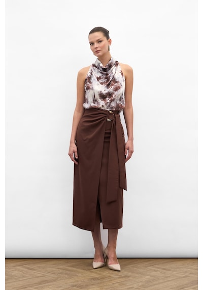 Sateen Aksesuar Kuşaklı Yırtmaçlı Etek - Kahve-136887 Kahve